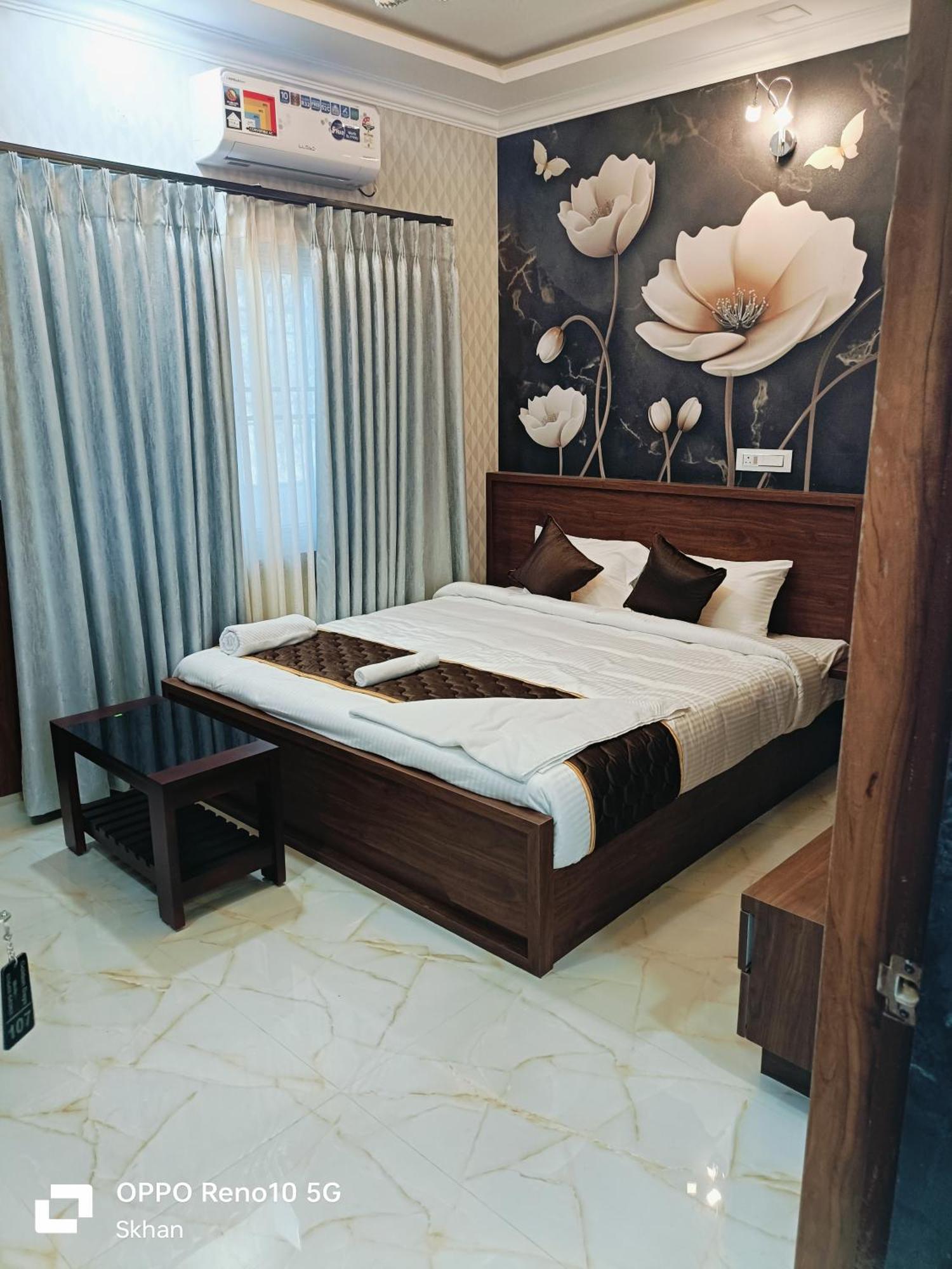 Golden Residency Kushālnagar Exterior foto